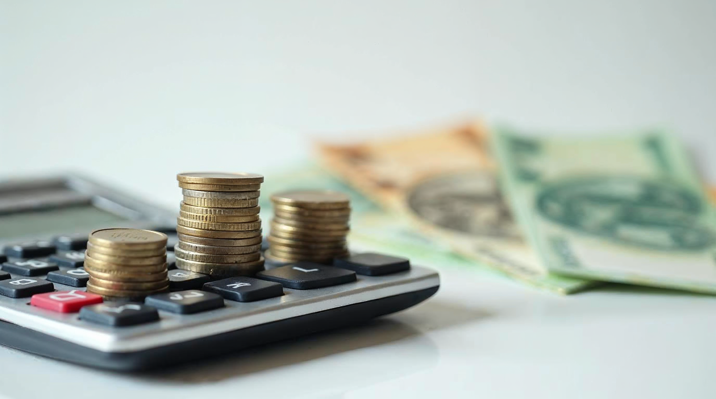 Flytteudgifter Budget: Komplet Guide til Omkostninger ved Flytning i Danmark 2025